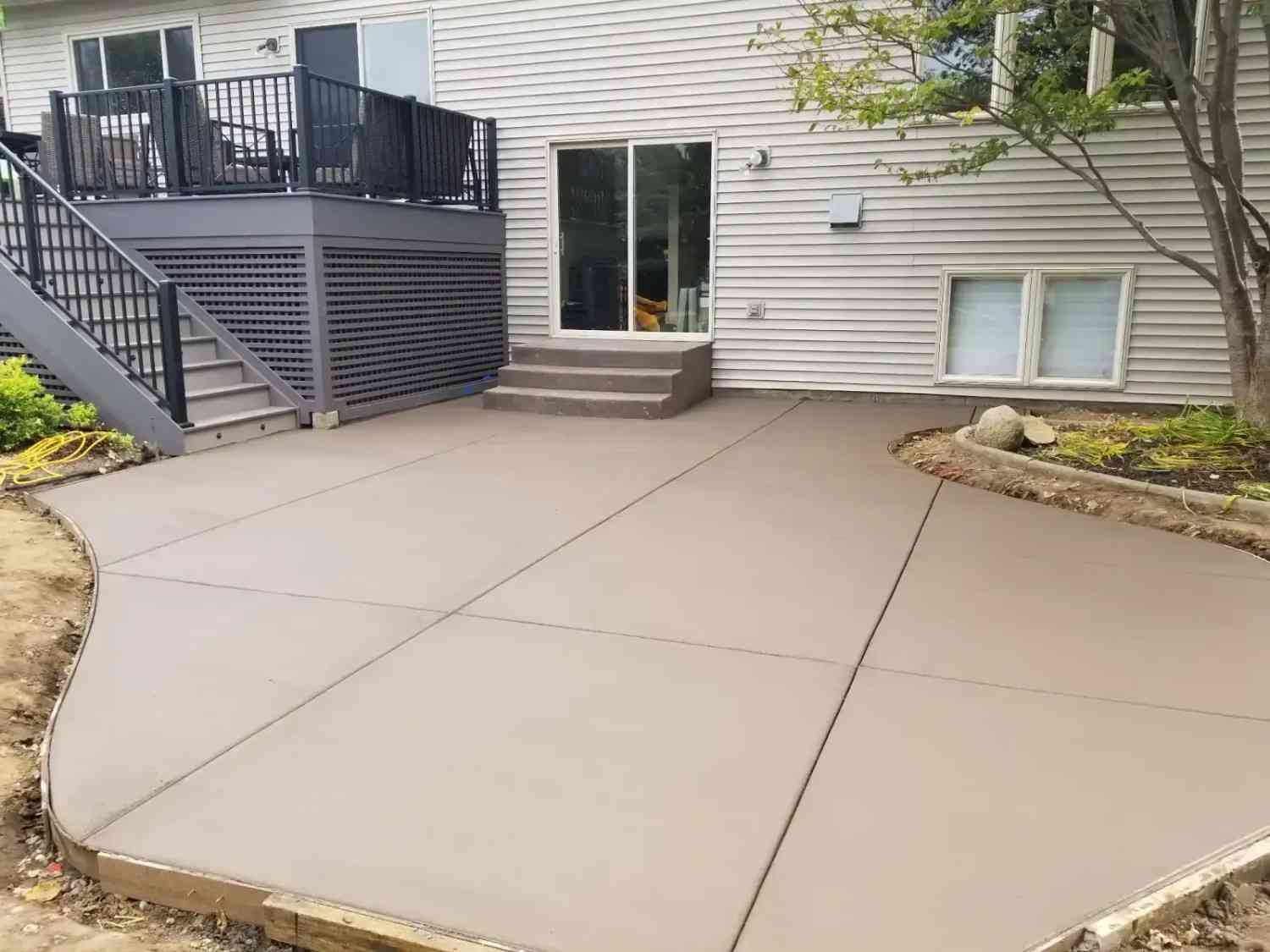 Swimming Pool and Deck